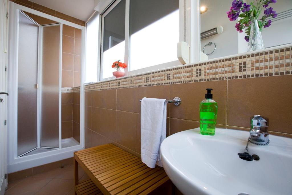 Apartamento Tirso De Molina Madrid Zimmer foto